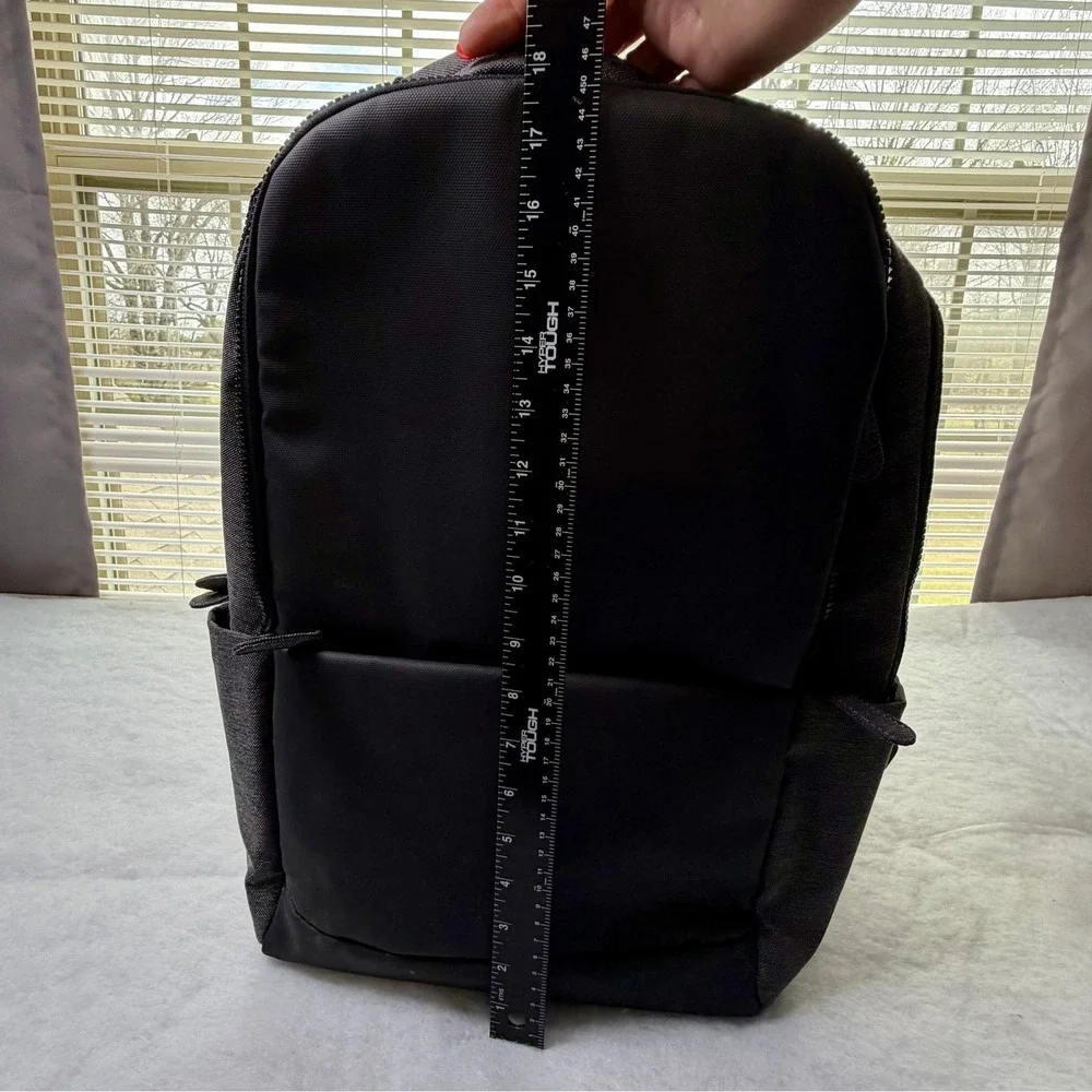 1XD GEAR Tech‎ Laptop Backpack w/ RFID& USB Charging Port NWT Black/Charcoal
